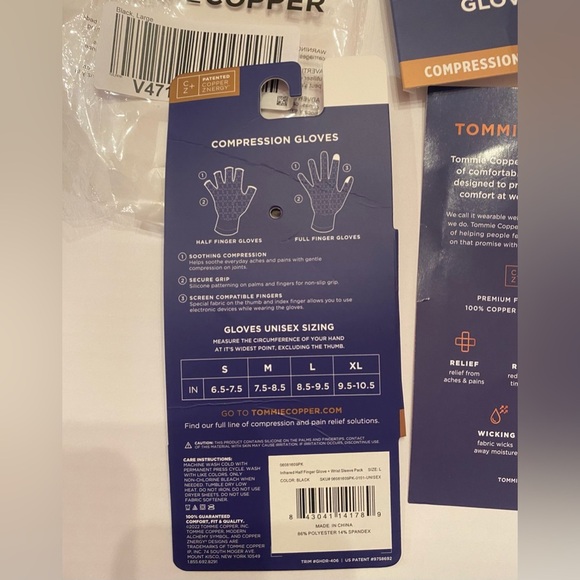 Tommie Copper Infrared Compression Fingerless Gloves and Wrists - Black Large - Picture 11 of 16